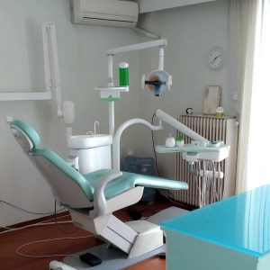 Μαλαγάρης Σέργιος Χειρουργός Οδοντίατρος Χαλάνδρι Αττικής